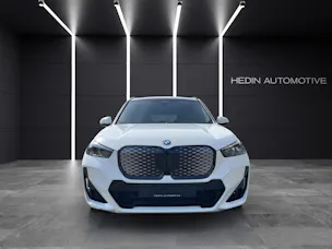 BMW iX1 30 xDrive