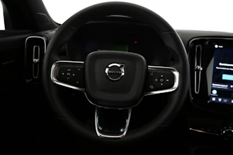 https://vehicle.imgix.net/4290320/b7cfece6-5cf2-46ff-acfc-4f679126bfec.jpg
