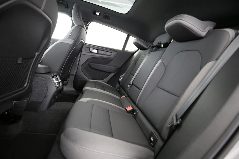 Fahrzeugbild VOLVO C40