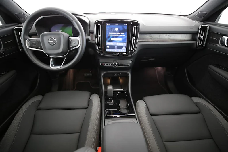 Fahrzeugbild VOLVO C40