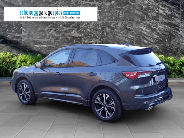 Ford Kuga 2.5 Hybrid ST-Line 4x4