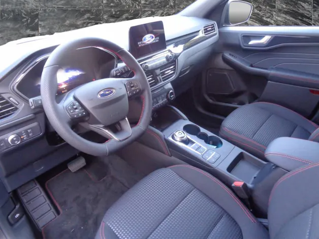 Ford Kuga 2.5 Hybrid ST-Line 4x4