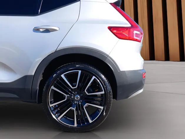 Volvo XC40 2.0 B3 MH Core