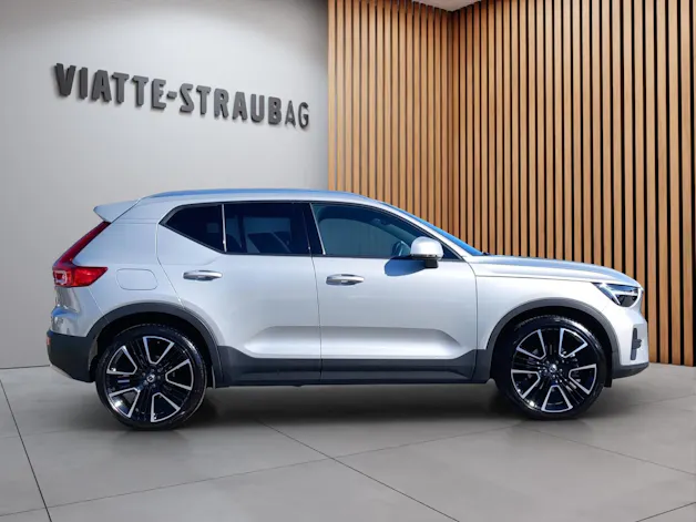 Volvo XC40 2.0 B3 MH Core