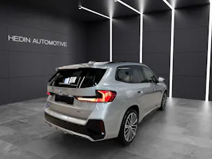 BMW X1 30e xDrive paddles