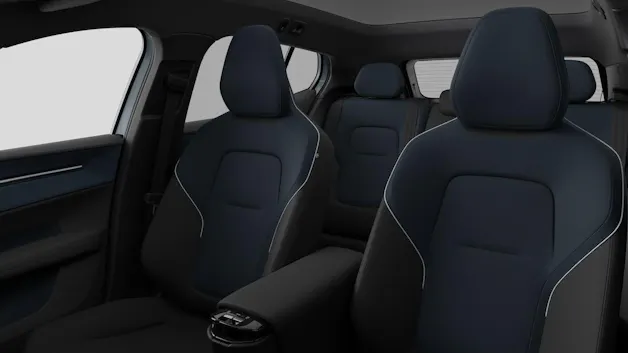 Volvo EX30 CC E60 Twin Performance AWD