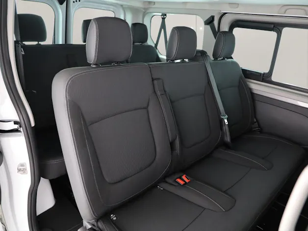 Renault Trafic Passenger 2.0 dCi Blue 170 EAG9