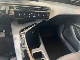 Peugeot 5008 1.2 Hybrid Allure