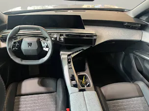 Peugeot 5008 1.2 Hybrid Allure
