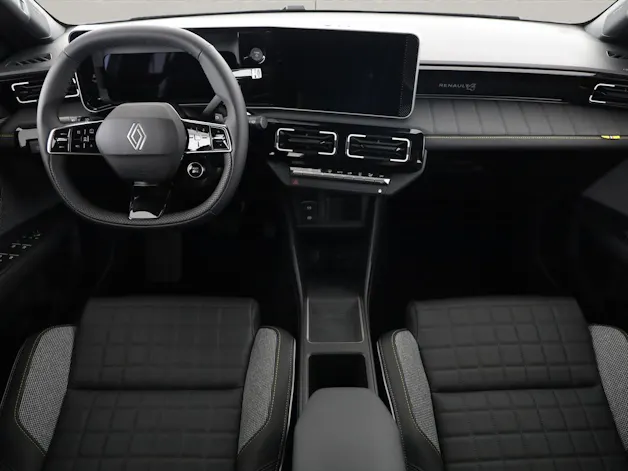 Renault R4 E-Tech Comfort Range iconic