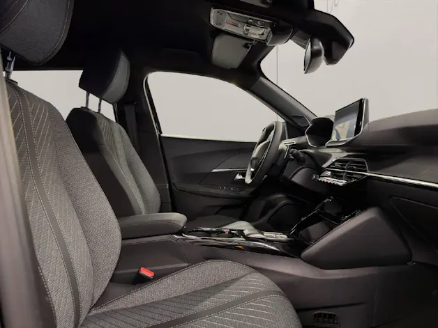 Peugeot 2008 1.2 Hybrid Allure