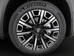 Renault R4 E-Tech Comfort Range iconic