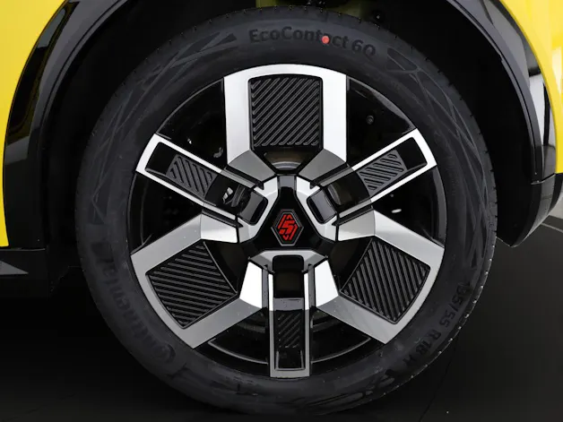Renault R5 E-Tech Comfort Range iconic