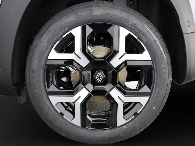 Renault R4 E-Tech Comfort Range techno
