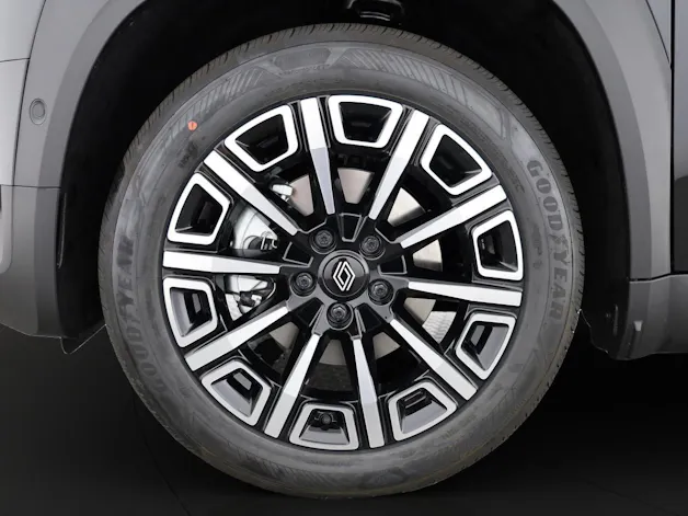 Renault R4 E-Tech Comfort Range iconic