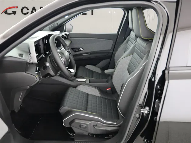 Renault R4 E-Tech Comfort Range iconic