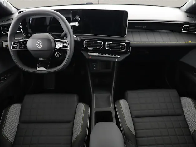 Renault R4 E-Tech Comfort Range iconic