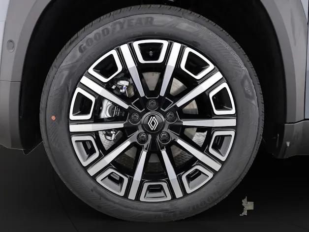 Renault R4 E-Tech Comfort Range iconic