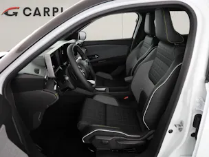 Renault R4 E-Tech Comfort Range iconic