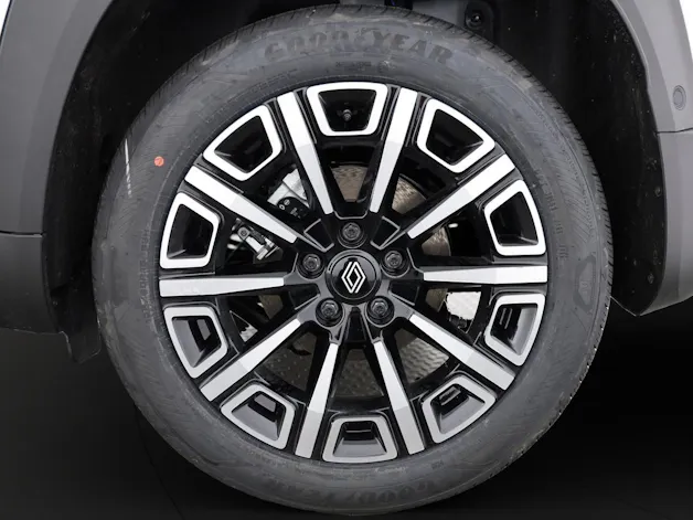 Renault R4 E-Tech Comfort Range iconic