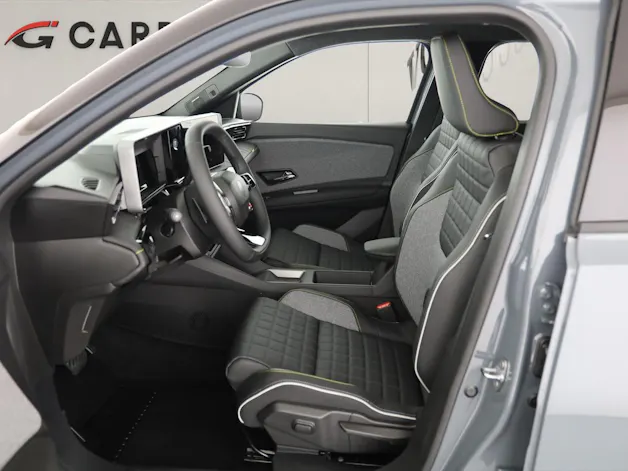 Renault R4 E-Tech Comfort Range iconic