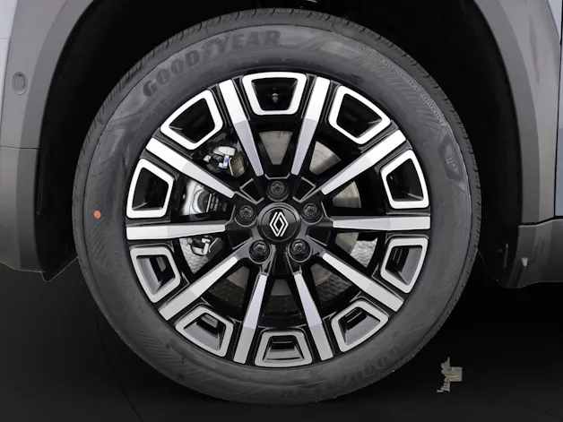 Renault R4 E-Tech Comfort Range iconic