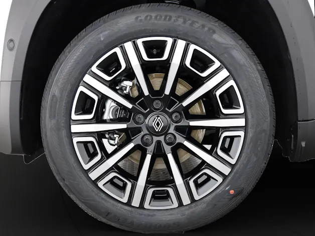Renault R4 E-Tech Comfort Range iconic