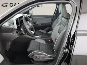 Renault R4 E-Tech Comfort Range iconic