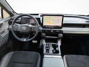 https://vehicle.imgix.net/4290660/382adba8-1e33-4521-a7ca-fc7ecc0a0368.jpg