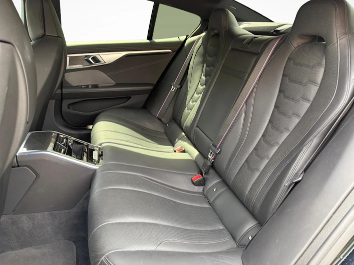 Fahrzeugbild BMW 8 SERIES