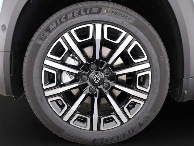 Renault R4 E-Tech Comfort Range iconic