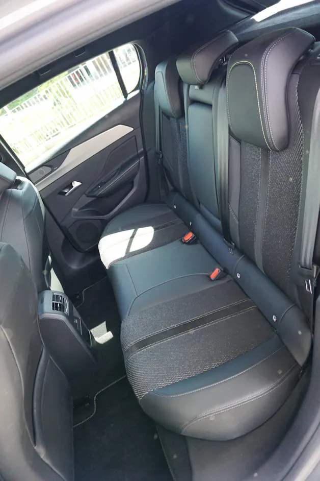 Peugeot 308 1.2 Hybrid GT