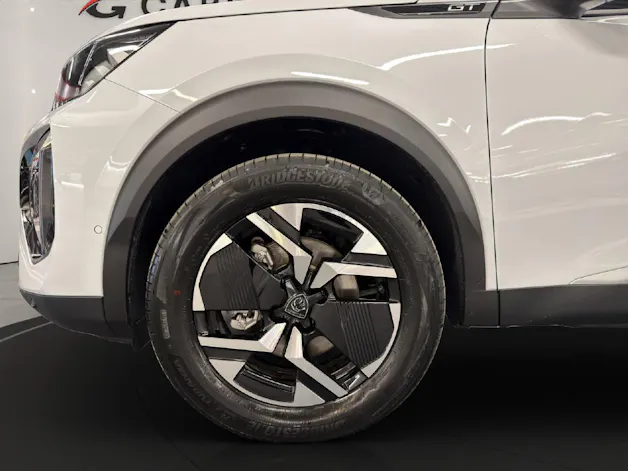 Peugeot 2008 1.2 Hybrid GT