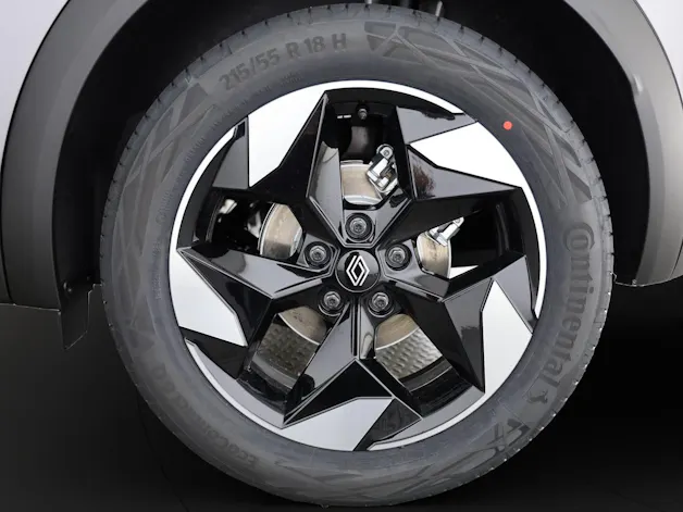 Renault Captur 1.8 E-TECH techno
