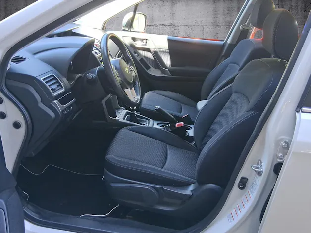 Subaru Forester Station 2.0 Swiss