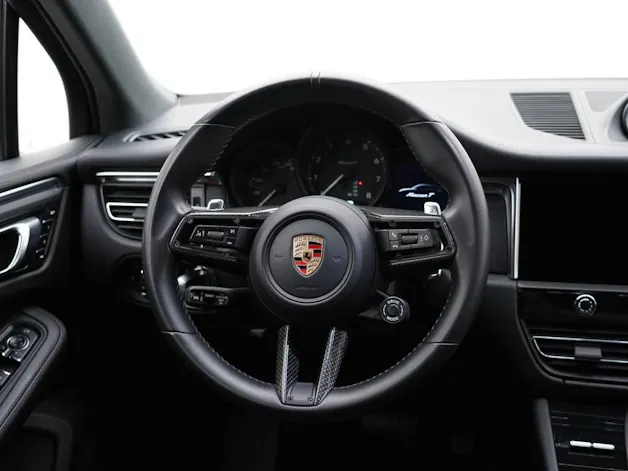 Porsche Macan T