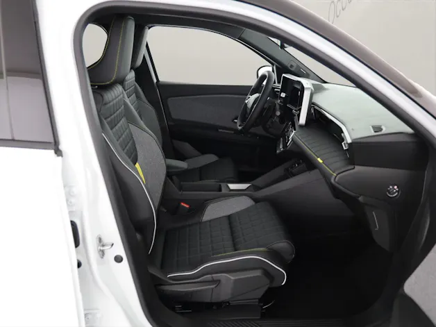 Renault R4 E-Tech Comfort Range iconic