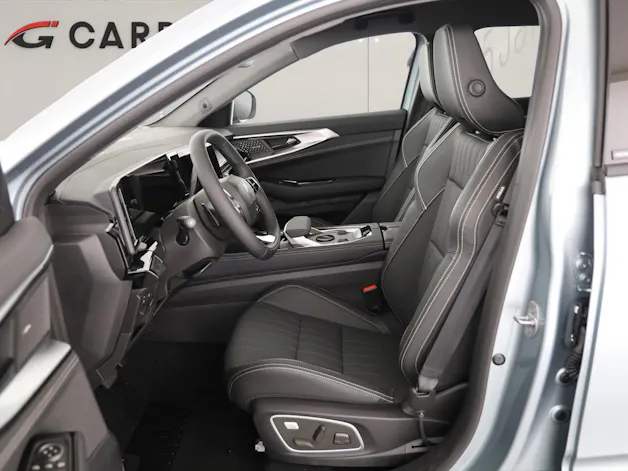 Renault Espace 1.2 E-Tech iconic 5P