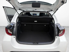 https://vehicle.imgix.net/4290858/f484f5b8-aa3d-4831-acfb-546428b72d5a.jpg