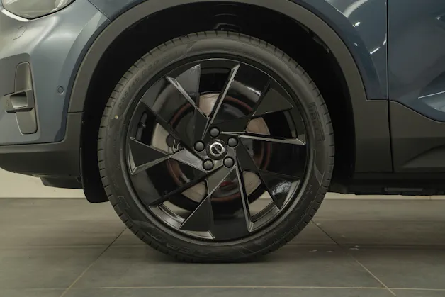 Volvo EC40 Twin Performance Black Edition AWD