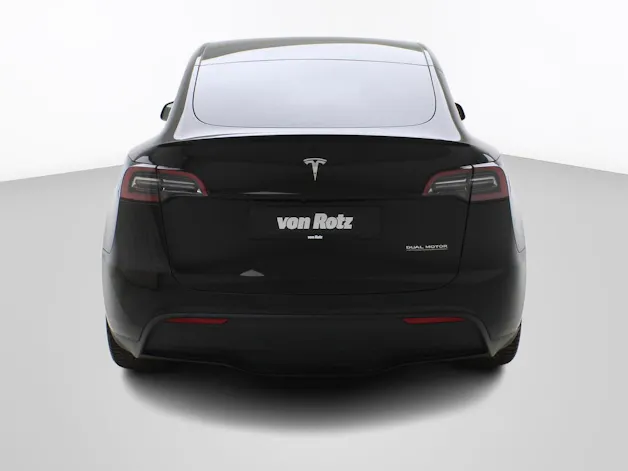 Tesla Model Y Performance AWD