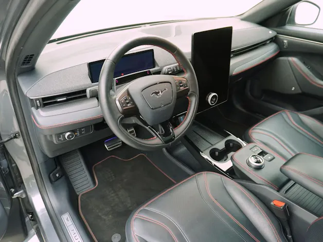 Ford Mustang Mach-E AWD 99 kWh