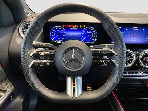 Mercedes-Benz EQA 350 Swiss Star AMG Line 4MATIC