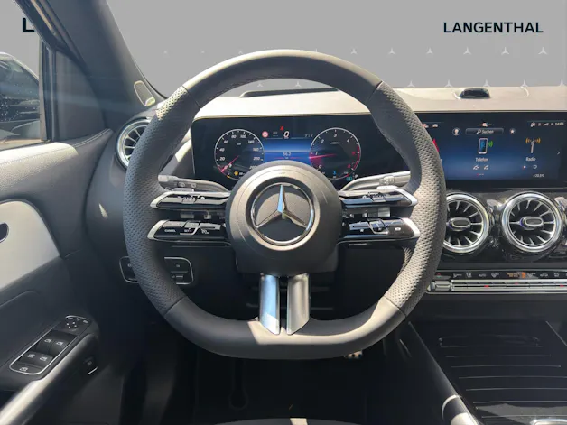 Mercedes-Benz GLA 220d 4Matic 8G-DCTSwiss Star