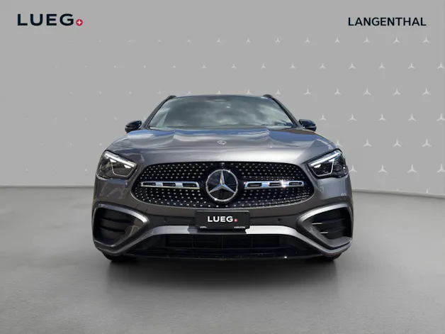 Mercedes-Benz GLA 220d 4Matic 8G-DCTSwiss Star