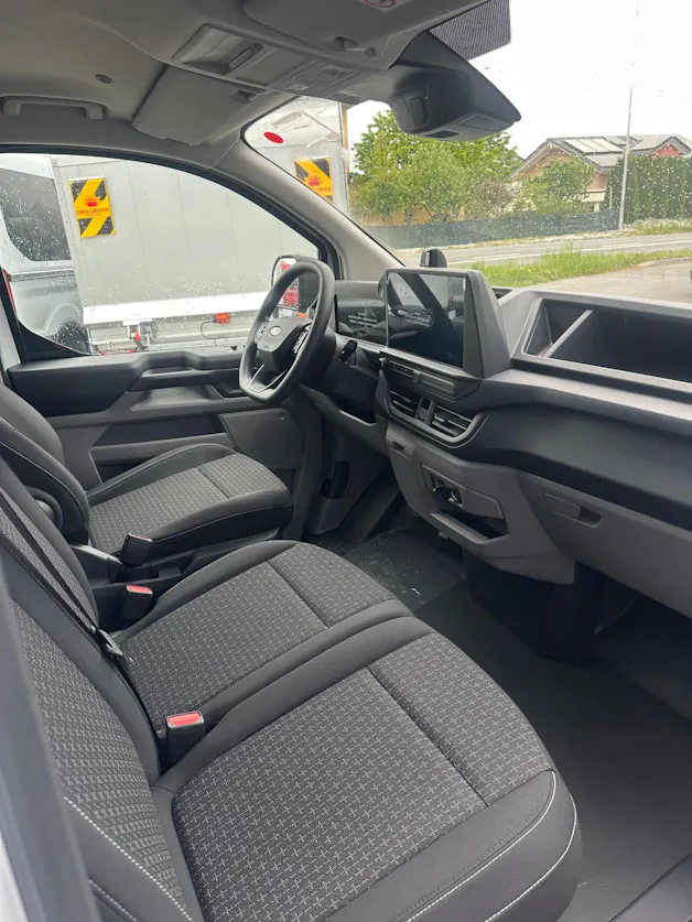 Ford Transit Custom Van 320 L2 2.0 Trend/170CV/Aut.