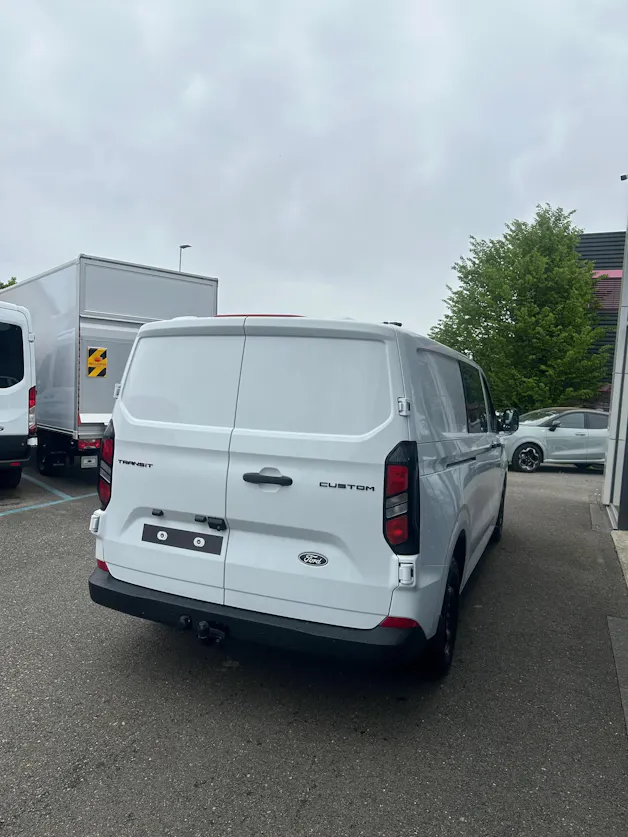 Ford Transit Custom Van 320 L2 2.0 Trend/170CV/Aut.
