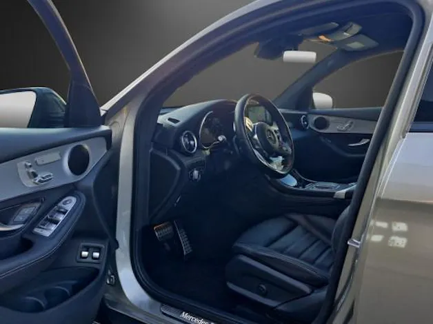 Mercedes-Benz GLC Coupé 300 AMG Line 4M