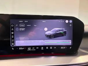 Audi Q3 SUV e-hybrid 200 kW S tronig