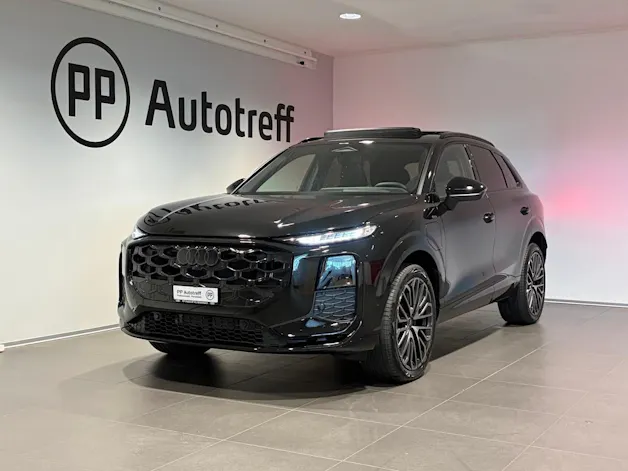 Audi Q3 SUV e-hybrid 200 kW S tronig